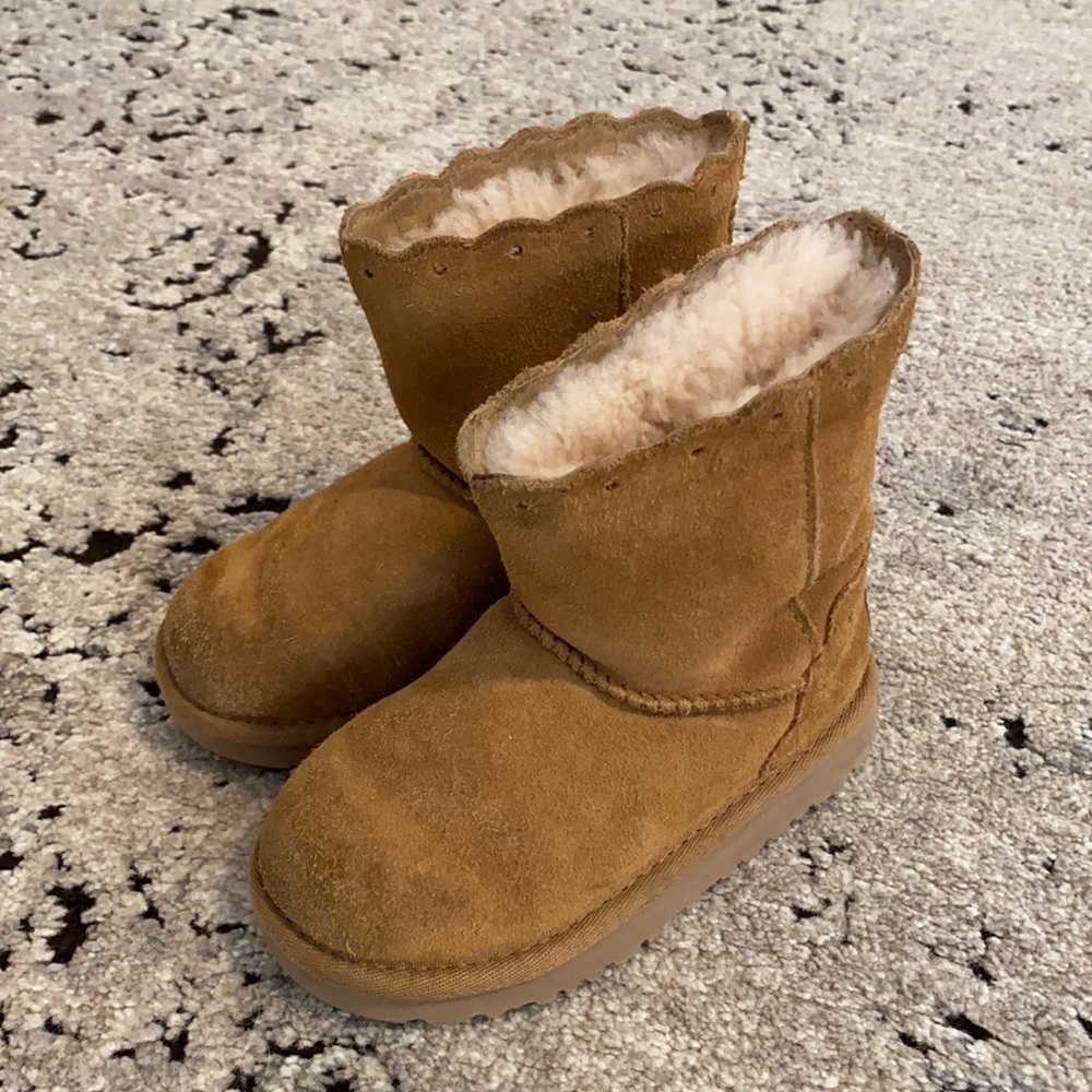 Ugg Scalloped Toddler Boots
